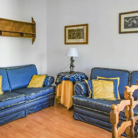 Amazing In Apartment *